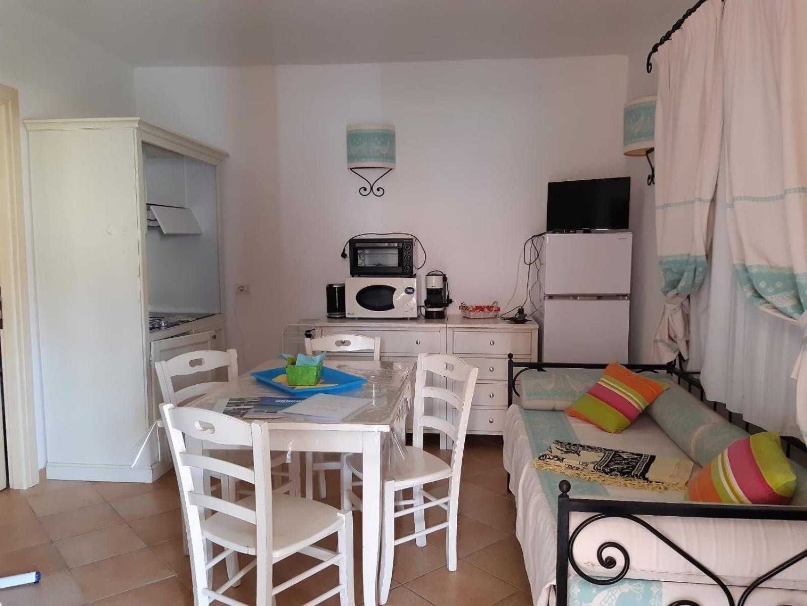 Mare & Mirice - Case Appartamenti Vacanza Aglientu Exterior foto