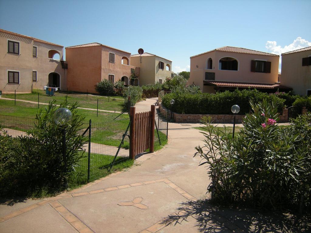 Mare & Mirice - Case Appartamenti Vacanza Aglientu Exterior foto